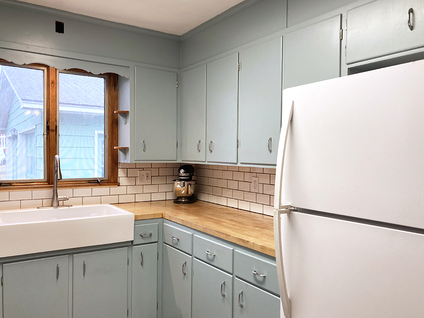 Unit #1 kitchen